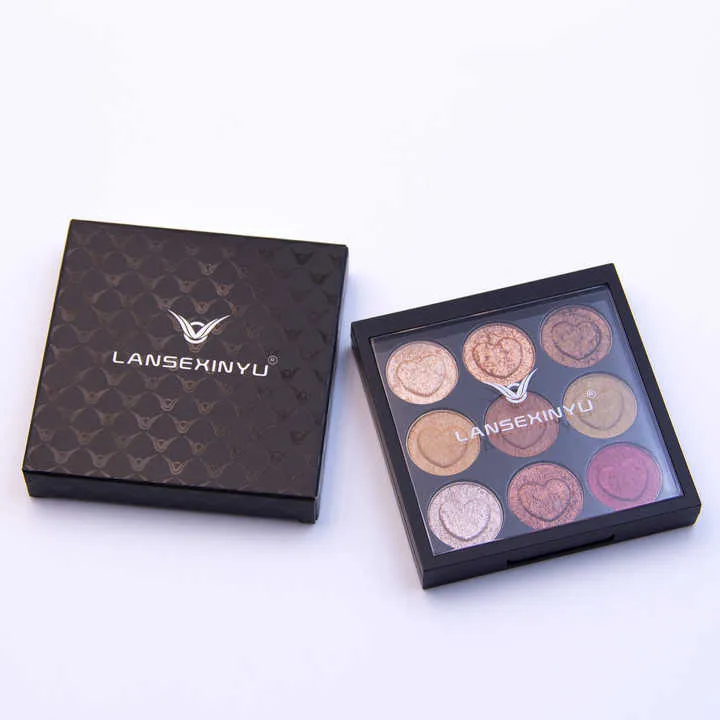 ظلال العيون المخملية-velvet eyeshadow