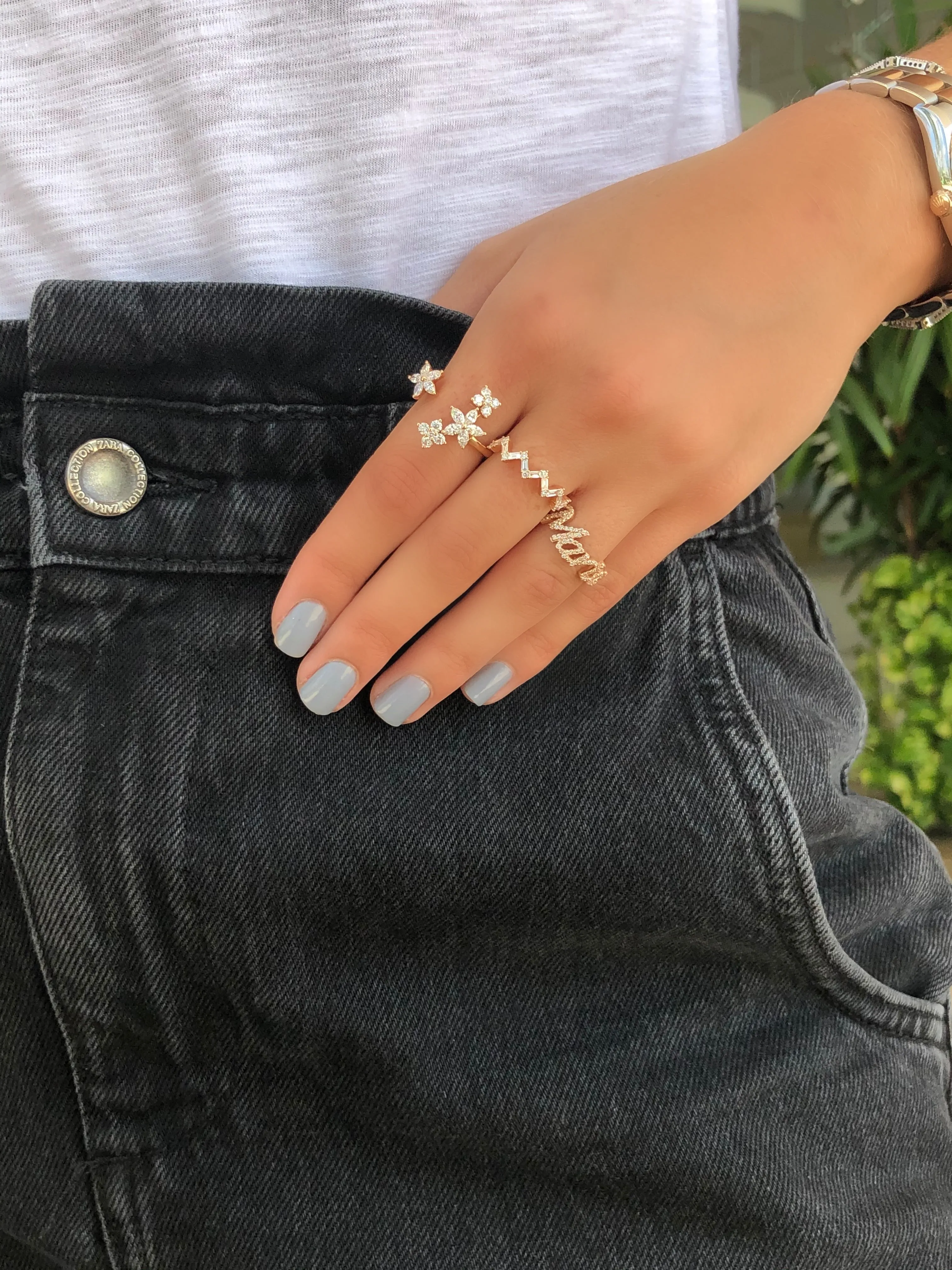 Custom Diamond Script Ring