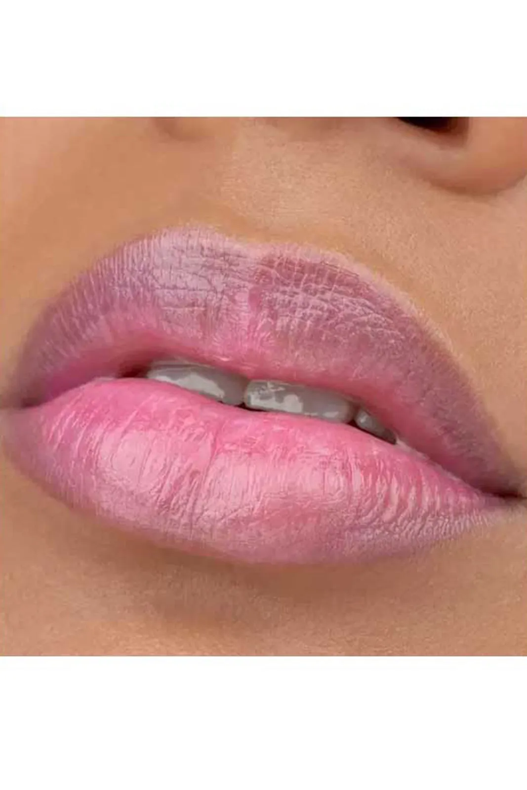 Essence Space Glow Colour Changing Lipstick