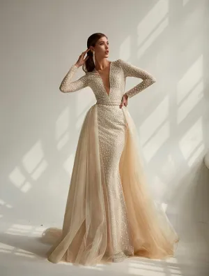 Hadleigh Elegant V-Neck Long Sleeves White Wedding Dress