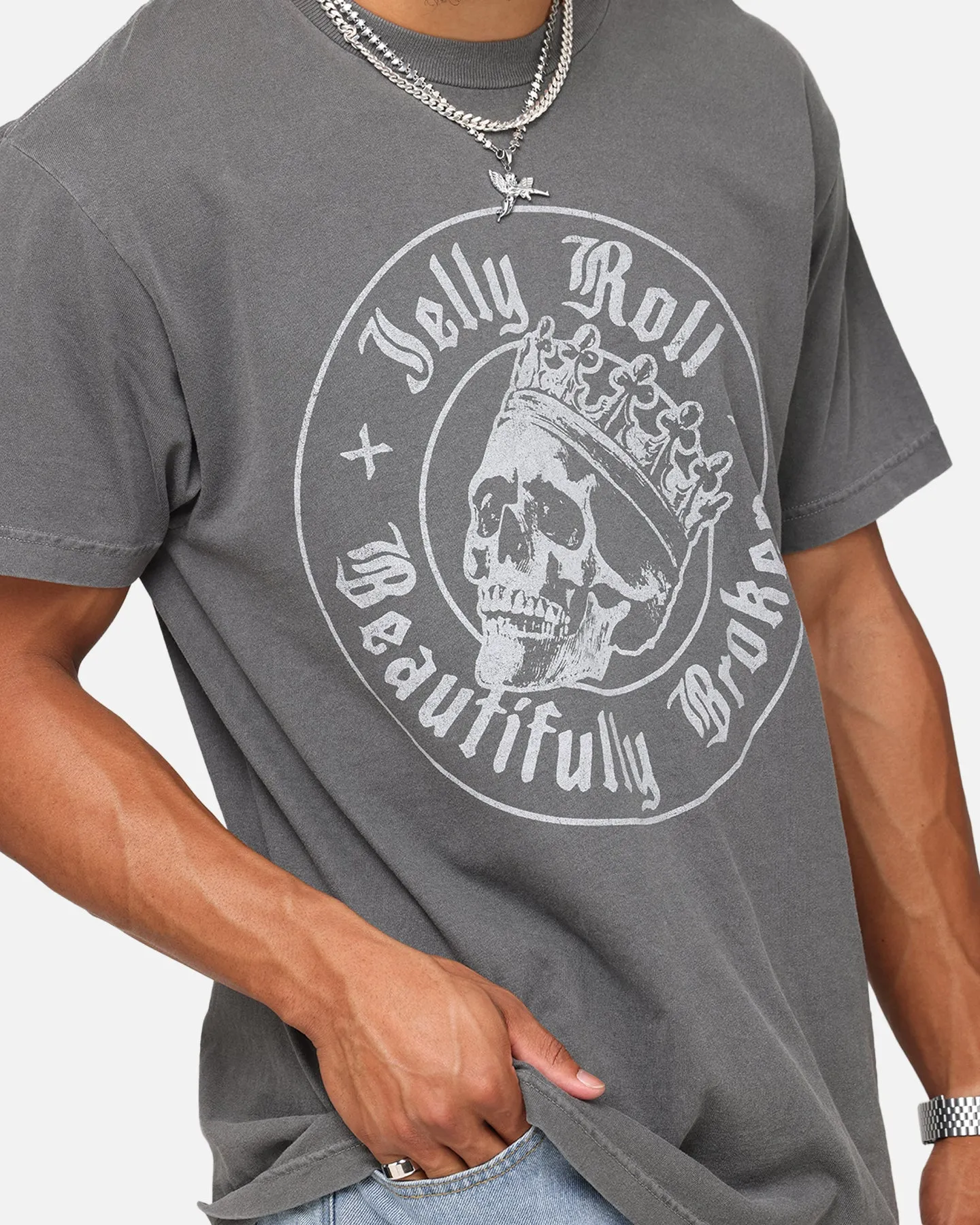 Jelly Roll Beautifully Broken Badge T-Shirt Faded Black
